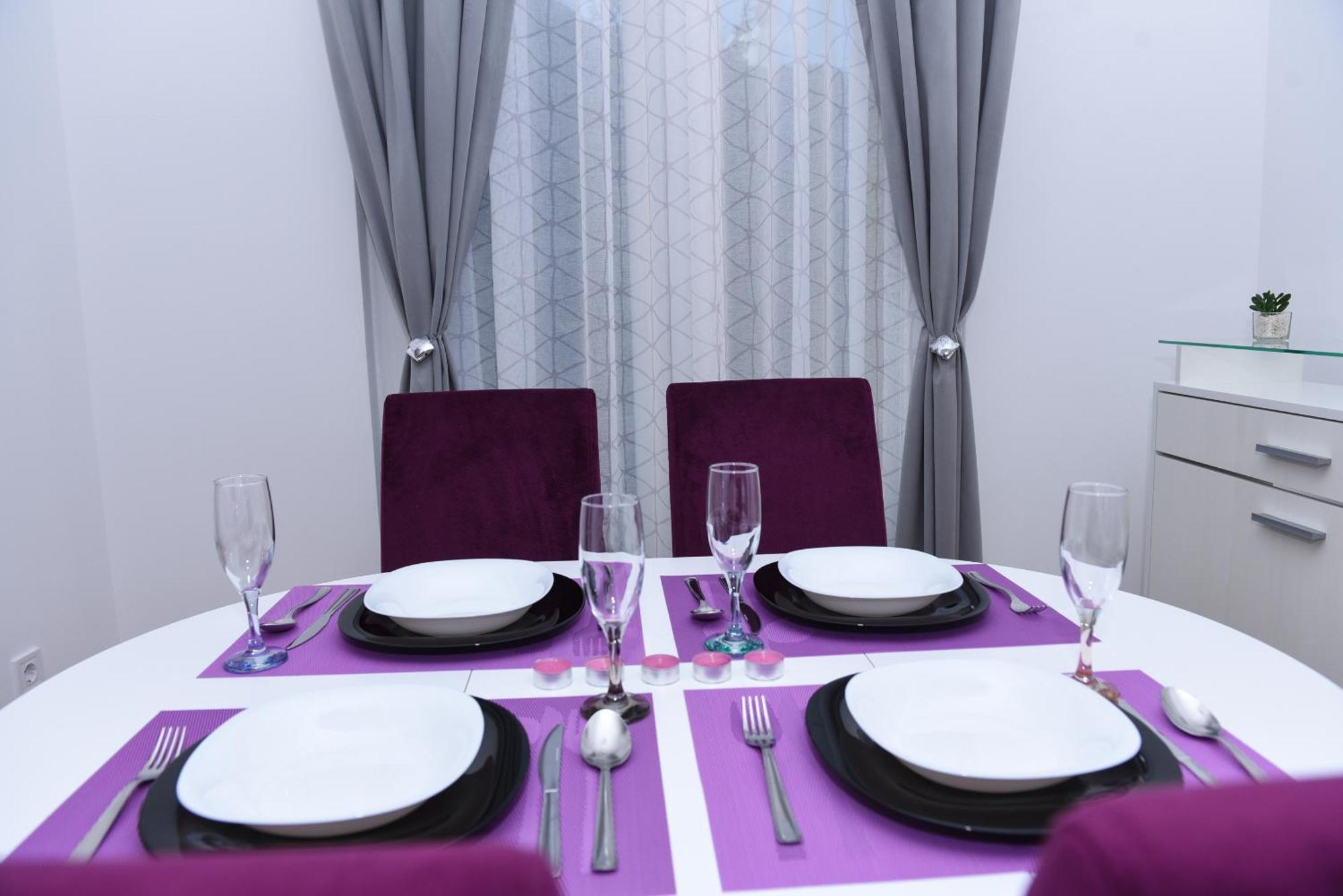 Lux Apartman Casablanca Плужине Екстер'єр фото