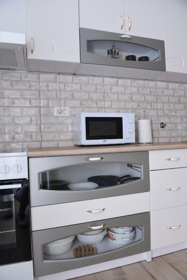 Lux Apartman Casablanca Плужине Екстер'єр фото