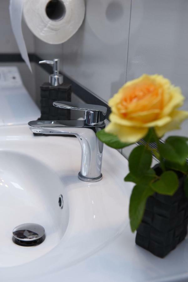 Lux Apartman Casablanca Плужине Екстер'єр фото